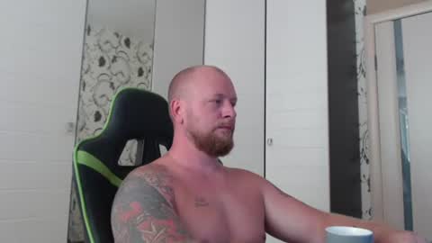 Snapshot of strongass18 chatting on July 2026 11:03:02 AM Alex online show from July 2026 11:03:02 AM