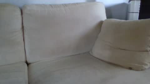 Handsome guy online show from April 2026 04:15:02 PM