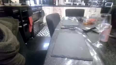 Snapshot of stud_1975 chatting on January 2026 12:03:02 AM stud_1975 online show from January 2026 12:03:02 AM