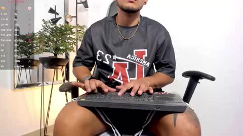 Snapshot of stud_samuel chatting on September 2025 08:21:02 PM Samuel online show from September 2025 08:21:02 PM