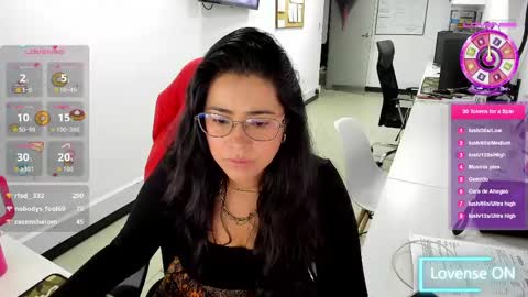 studcb_ online show from April 2026 11:42:01 PM