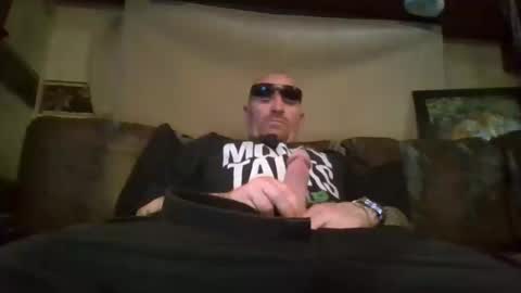 Snapshot of studio311 chatting on June 2026 06:23:02 AM studio311 online show from June 2026 06:23:02 AM