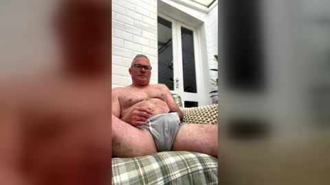 stumpyj2266 online show from April 2026 05:33:01 AM