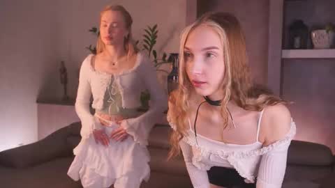 Mure online show from February 2026 04:05:02 AM