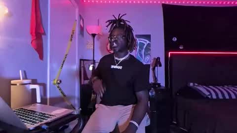 Hot Chocolate online show from November 2025 06:57:01 AM