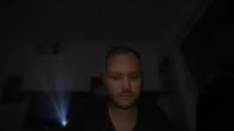 sub_austr online show from October 2025 11:27:01 PM