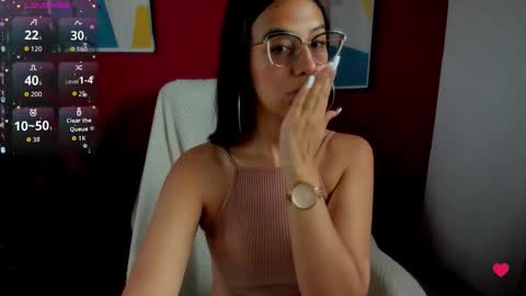 sub_scarlett_ online show from November 2025 12:31:02 PM