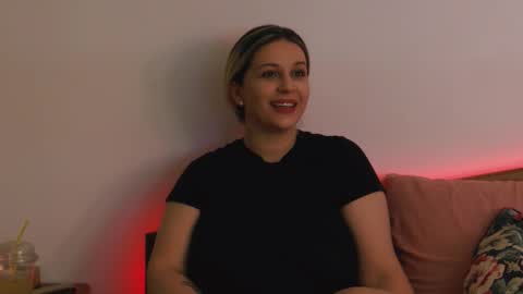 Carla online show from October 2025 06:00:01 AM