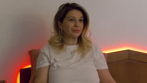 Carla online show from February 2026 10:19:02 AM