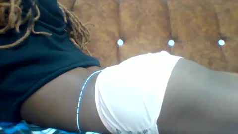 submissive_slut001 online show from January 2025 02:35:02 PM