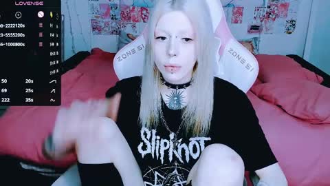 succubus_leslie online show from March 2026 06:08:01 PM