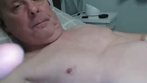 Snapshot of suckablehead6969 chatting on March 2025 12:50:02 AM Julie online show from March 2025 12:50:02 AM