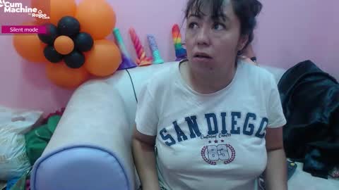 Sucky  online show from November 2025 12:47:01 PM