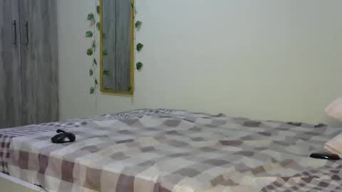 Beverly online show from February 2025 04:31:02 PM