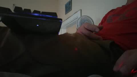 sueliton41 online show from March 2026 08:59:01 PM