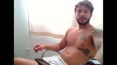 Snapshot of suetsemsay chatting on February 2025 02:26:01 PM suetsemsay online show from February 2025 02:26:01 PM