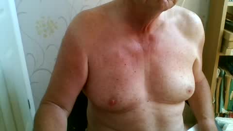 suffolkboy4 online show from June 2026 08:19:01 AM