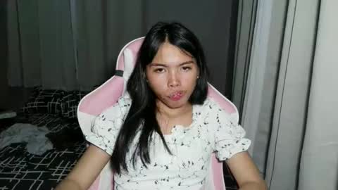 Snapshot of sugar_holly96 chatting on April 2026 01:03:02 PM sugar_holly96 online show from April 2026 01:03:02 PM