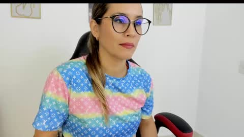 sugar_milff online show from January 2025 02:03:02 PM