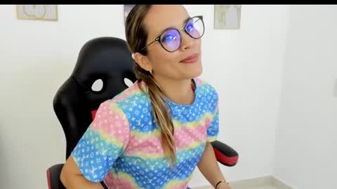 sugar_milff online show from January 2025 05:40:02 PM