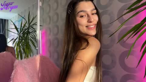 Morgan online show from November 2025 02:33:02 AM