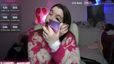 Mia online show from November 2025 10:57:02 PM