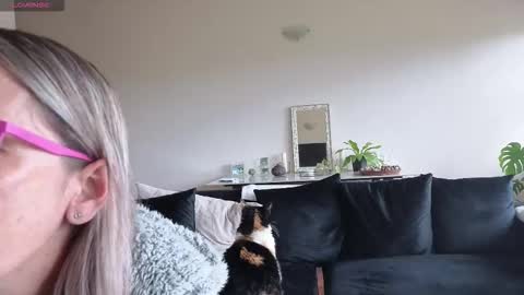 Snapshot of sugar_spice_all_things_nice chatting on September 2025 11:59:02 AM Sugar 4pm-8pm CAT Mon-Fri online show from September 2025 11:59:02 AM