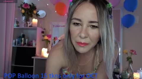 Snapshot of sugar_spice_all_things_nice chatting on October 2025 11:39:02 AM Sugar 4pm-8pm CAT Mon-Fri online show from October 2025 11:39:02 AM