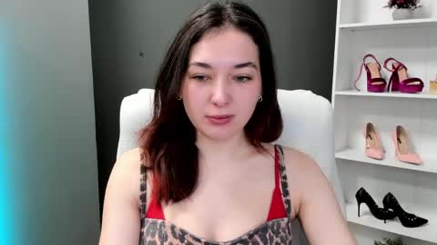 Snapshot of sugar_xmegan chatting on May 2026 08:19:01 AM Megan online show from May 2026 08:19:01 AM