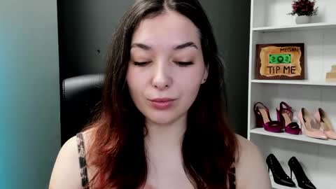 Snapshot of sugar_xmegan chatting on May 2026 06:42:01 AM Megan online show from May 2026 06:42:01 AM