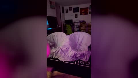 sugarbabies21 online show from May 2026 04:07:01 AM