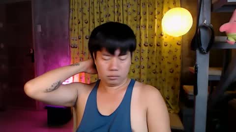 Niko online show from November 2025 05:23:01 PM