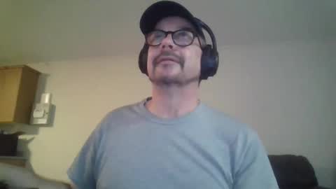 Snapshot of sugarbear66 chatting on December 2024 05:39:01 AM Teddybear Richard online show from December 2024 05:39:01 AM