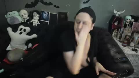 Sugary online show from December 2025 03:23:01 AM