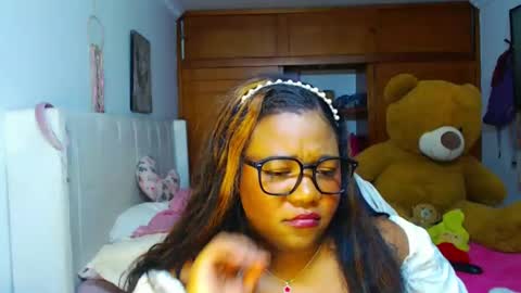 Cami   Back in 2 hours online show from February 2025 09:11:02 AM