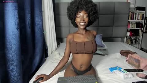 suhaila_suu online show from February 2026 01:23:02 AM