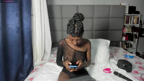 suhaila_suu online show from February 2026 01:04:01 AM