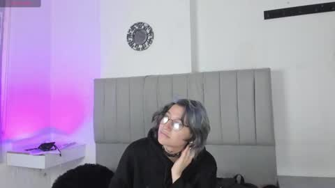    online show from February 2025 12:59:01 PM