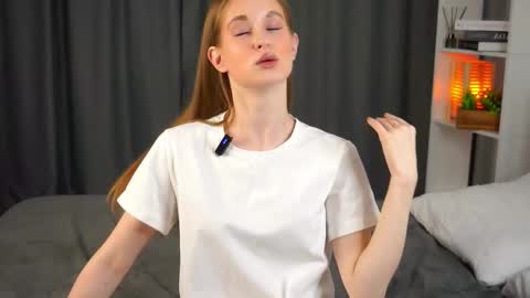 Snapshot of sulemamanusyants chatting on October 2025 07:45:01 AM Ilona online show from October 2025 07:45:01 AM