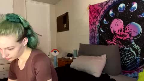 Snapshot of summer96o chatting on December 2024 02:57:01 AM Summer online show from December 2024 02:57:01 AM