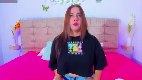 summer_girls01 online show from February 2026 11:37:01 PM