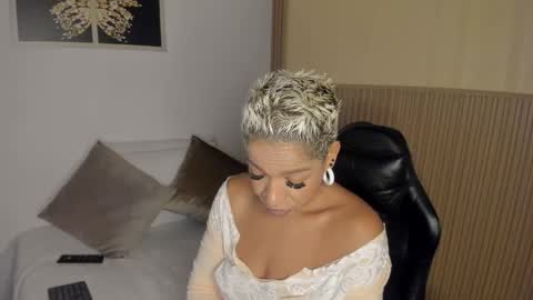 Summer online show from March 2026 12:00:01 PM