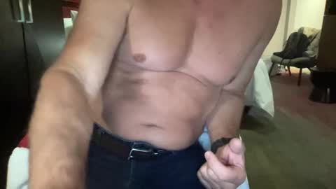 Snapshot of summerfun1975 chatting on September 2025 01:32:01 PM Summerfun online show from September 2025 01:32:01 PM