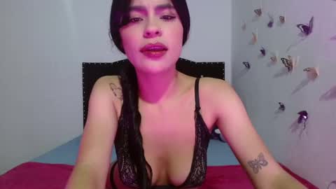 Snapshot of summerpurple chatting on October 2025 02:40:02 AM SUMMER online show from October 2025 02:40:02 AM