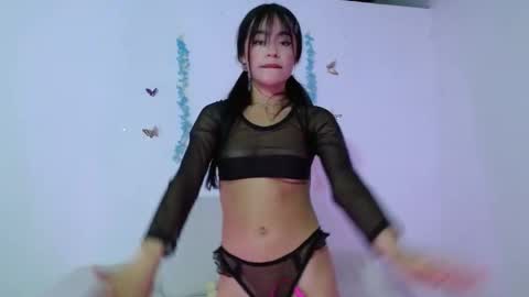 Snapshot of summerpurple chatting on February 2026 03:18:01 AM SUMMER online show from February 2026 03:18:01 AM