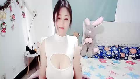 Snapshot of sun_yummy chatting on December 2024 06:56:01 AM Lucis online show from December 2024 06:56:01 AM