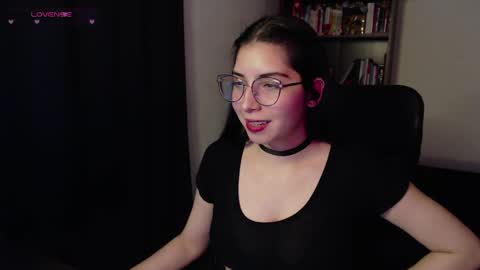  violetta  online show from April 2026 11:52:02 PM