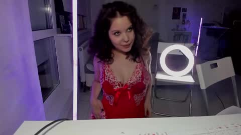 Amy online show from December 2024 10:57:02 PM