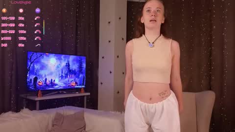 Snapshot of sunnfay chatting on October 2025 03:07:01 PM Becky online show from October 2025 03:07:01 PM