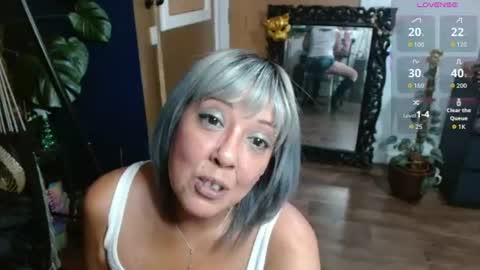Snapshot of sunni_hottie chatting on June 2026 02:03:01 AM Sunni Knight online show from June 2026 02:03:01 AM